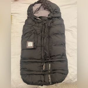 Black 7A.M. Stroller bunting